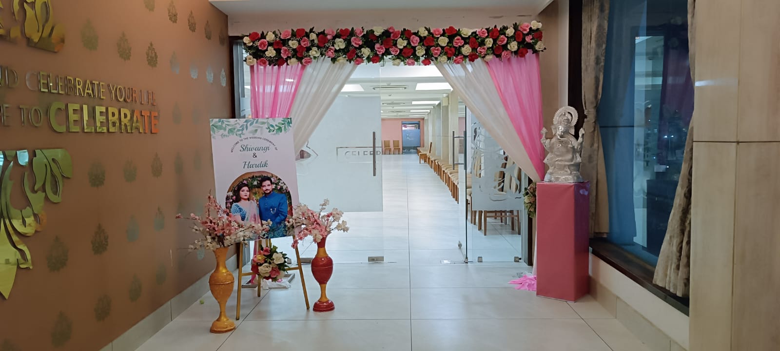Gates Decor 4